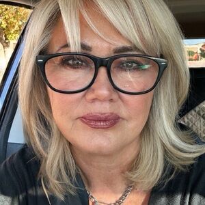 Meet your Posher, Tamara